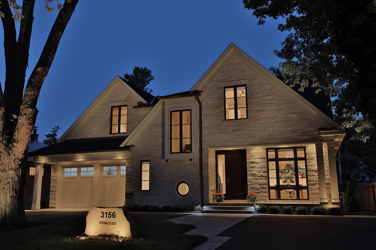 Custom Home Builders in Stoney Creek - Stoney Creek